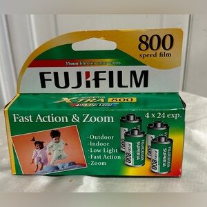Fujifilm Photography 35mm X-TRA Color 800 Speed 24 Exposure 4 Roll New in Box